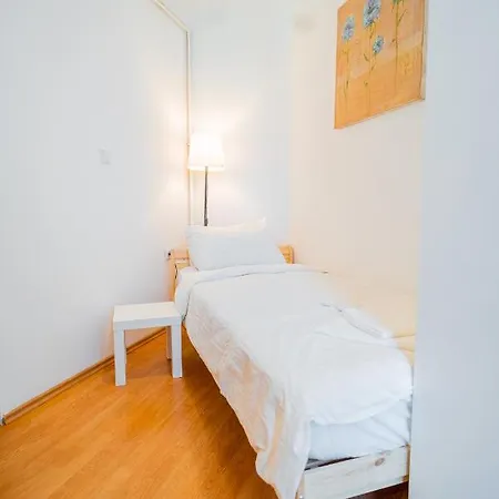Apartment Prime Location With Breathtaking Architectural Views *
