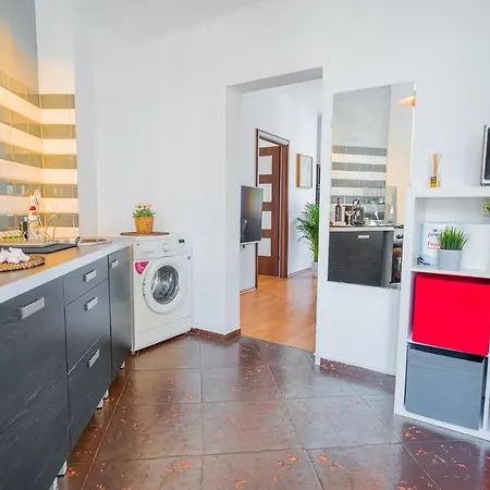 Prime Location With Breathtaking Architectural Views Apartment
